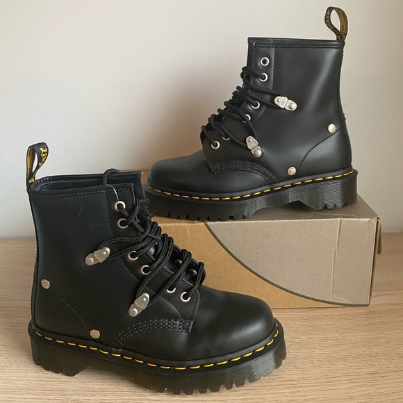 Dr. Martens | Shoes | Dr Martens 46 Bex Stud Leather Lace Up Boots